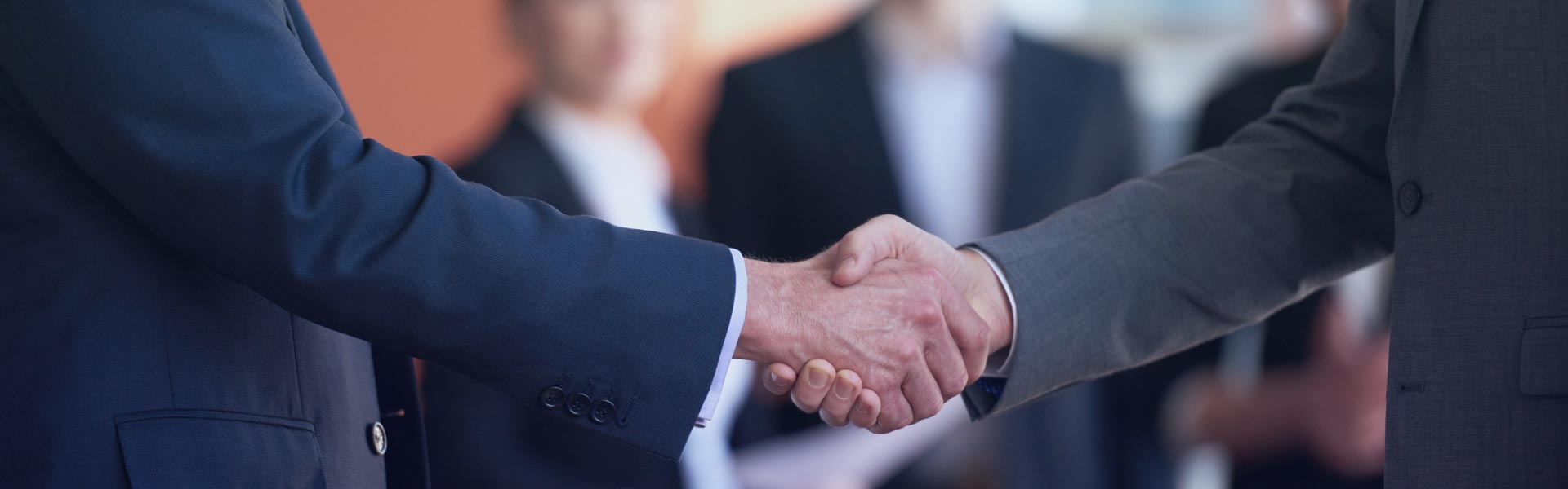 ຕິດຕໍ່ພວກເຮົາ